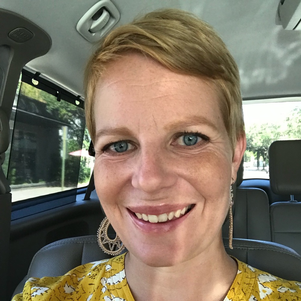 Meet your Posher, Elina